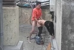 Спалились занимаясь сексом на крыше